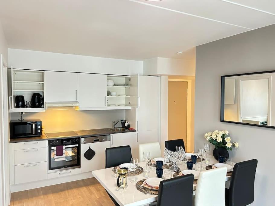Cozy, Lux, 3Br, Super Central, Family Apt オスロ エクステリア 写真